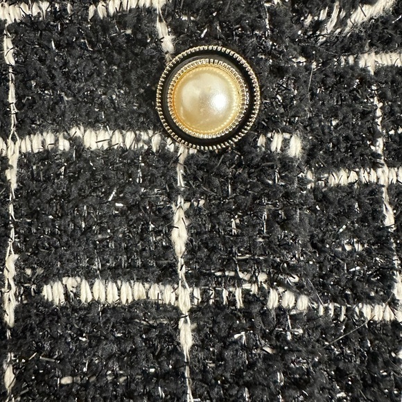 Autres Filles Women's Black Tweed Jacket with beautiful pearl buttons - Picture 8 of 11